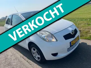 Toyota Yaris 1.0 VVTi + / nw model nieuwe apk