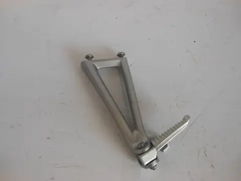DUO VOETSTEUN LINKS Yamaha YZF R6 2006 - 2007 / 2008 - 2009
