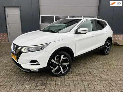 Nissan Qashqai 1.6 N-Connecta-360Camera-Trekhaak-Navigatie!