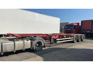 Schmitz Cargobull GOTHA Container Chassis (bj 2005)