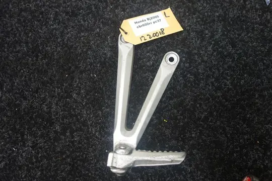 DUO VOETSTEUN LINKS Honda CBR 600 RR 2003 - 2004 / 2005 -