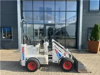 Knikmops 100 (bj 2017)