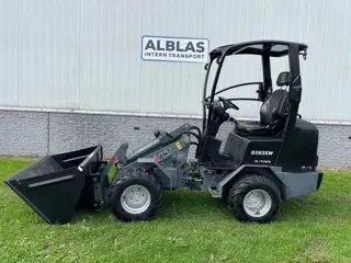 Giant 263SWT shovel kniklader met slechts 286 uur