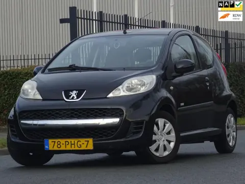 Peugeot 107 1.0-12V Millesim 200 NAP/AIRCO/ELEKRAM/APK 2027