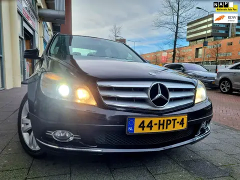 Mercedes-Benz C-klasse 180 K BlueEFFICIENCY Avantgarde Navi ParkSens Leer