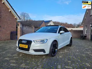 Audi A3 Limousine 1.4 TFSI CoD Ambiente Pro Line PANORAMADAK - AIRCO - LED - CRUISE CONTROLE - 18 IN