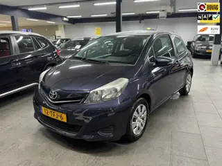 Toyota Yaris 1.3 VVT-i Aspiration airco elektrische pakket cruise controle camera 154dzkm nap