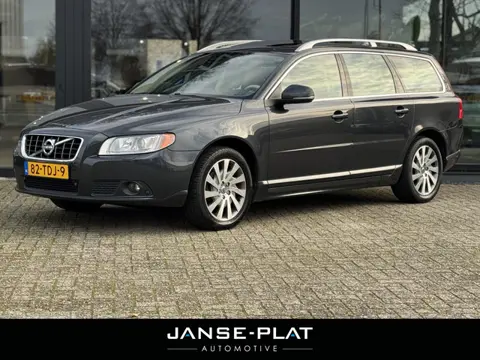 Volvo V70 1.6 T4 Limited Edition Schuifdak | Xenon | Leder |