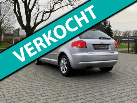 Audi A3 2.0 TDI Attraction Clima|AUX