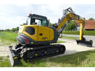 XCMG Rupskraan XE80E lease vanaf € 1250,-- p/m*