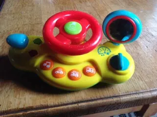 Baby- speelstuur van Playgo - met leuke geluiden.