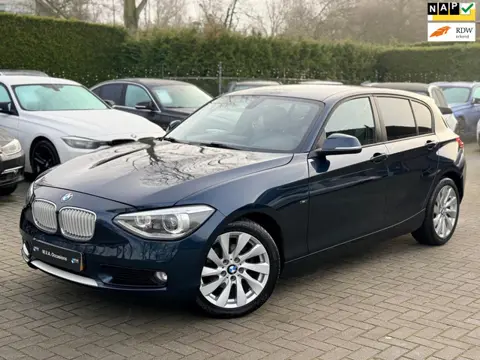 BMW 1-serie 116i Business Urban|Nieuwe Ketting + Klepseals|Xenon|Navigatie|Climate control|Cruise co