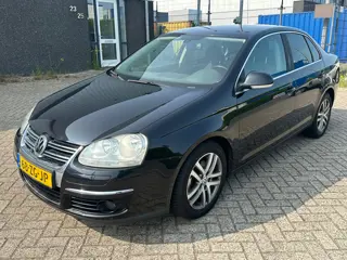 Volkswagen Jetta 1.4 TSI Sportline Business