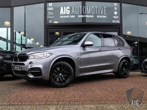 BMW X5 M50d | Trekhaak | HUD | Pano | Stuurverwarming | H/K