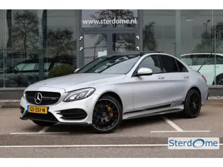 Mercedes-Benz C-Klasse 180 Ambition l AMG l Panoromadak l Luchtvering Airmatic l Camera l Leder Twin