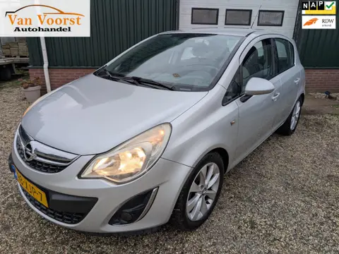 Opel Corsa 1.2-16V Anniversary Edition airco 5 deurs