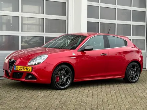 ALFA ROMEO GIULIETTA 1.7 TBI 241Pk Quadrifoglio Verde Aut. Xenon Navi Pdc 