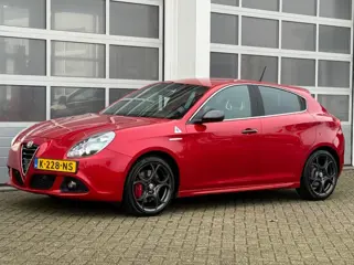 ALFA ROMEO GIULIETTA 1.7 TBI 241Pk Quadrifoglio Verde Aut. Xenon Navi Pdc 