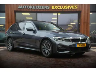 BMW 3-serie Touring 330e High Executive M Sport Panodak Harman Kardon HUD Leer Alcantara