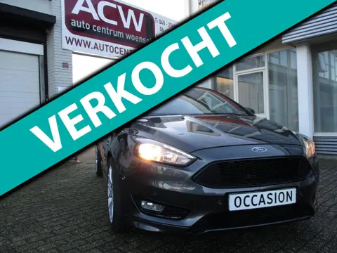 Ford FOCUS 140 PK ST Line