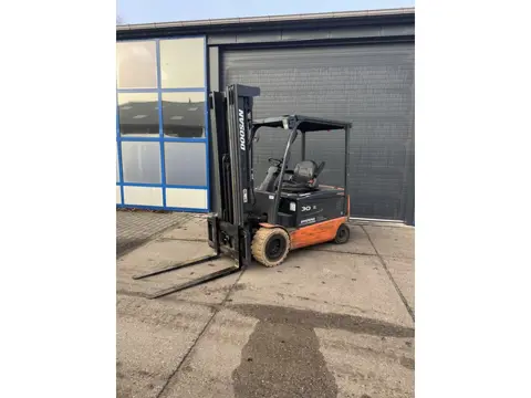 Doosan 3ton elec triple