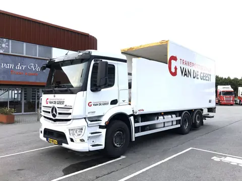Mercedes-Benz Antos 2733 6x2 Frigo (bj 2018, automaat)