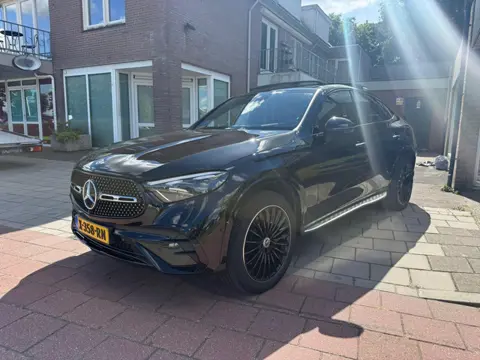 Mercedes-Benz GLC-klasse Coupé 300e 4MATIC AMG Line VOLL OPTIES 1E EIGENAAR 18643 KM