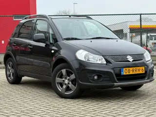 Suzuki SX4 1.6 Limited|CLIMA|KEYLESS|TREKHAAK|APK
