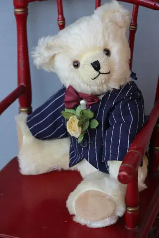 Schuco - Teddybeer met jas - 1980-1989 - Duitsland