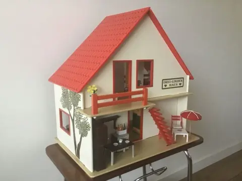 Vero - Poppenhuis - 1970-1979 - Oost-Duitsland