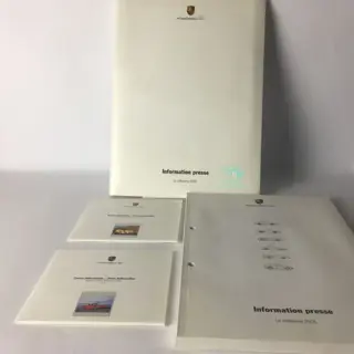 Brochures/catalogi - Press Kit Gamma Porsche Model Year
