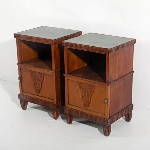 Paar Art Deco nachtkastjes