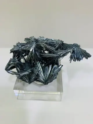 Antimonium Kristalcluster - 7.3×5×3 cm - 95 g