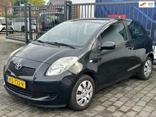 Toyota Yaris 1.3 VVTi Terra / AIRCO / ELEKTRISCHE RAMEN