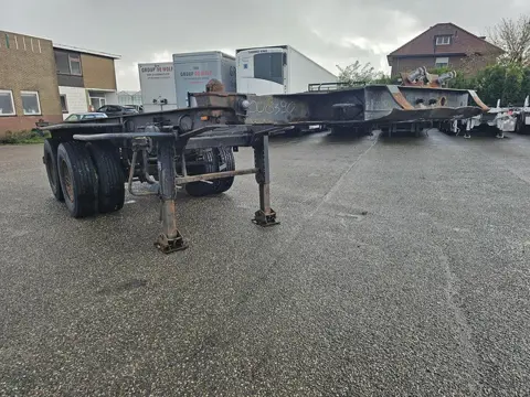 Pacton 2126 C 2 STEEL SUSPENSION DOUBLE TIRES DRUM BRAKES.