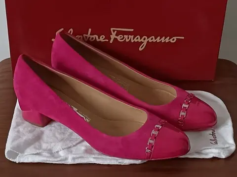 Salvatore Ferragamo - Ballerina‘s - Maat: Schoenen / EU 38,5