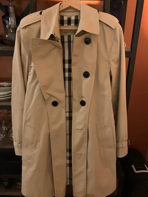 Burberry Trenchcoat
