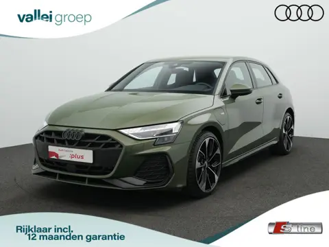 Audi A3 Sportback 40 TFSI e 204 pk S-tronic S edition / S-Line | Stoelverwarming | Navigatie | Carpl