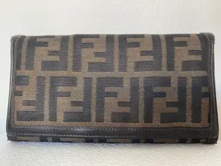 Fendi - Portemonnee