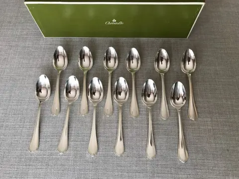 Christofle - Mokka- of espressolepels (12) - Verzilverd -