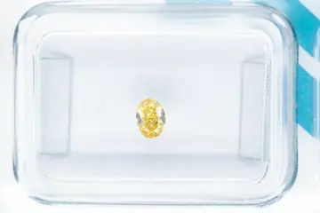 Diamant - 0.20 ct - Ovaal - NO RESERVE PRICE - fancy