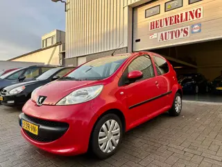 Peugeot 107 1.0-12V XS | Airco | Nieuwe APK | 5DRS