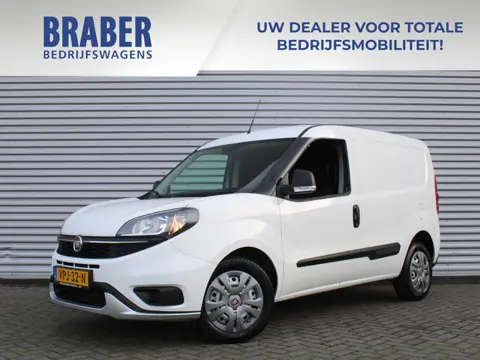 Fiat Doblò Cargo 1.6 MJ L1H1 S Trekking | Navi | Cruise | Airco | Parkeersensoren achter | Apple Car