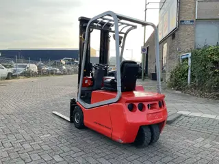 BT C3E150 1500KG 5.00METER HEFTRUCK (bj 2005)