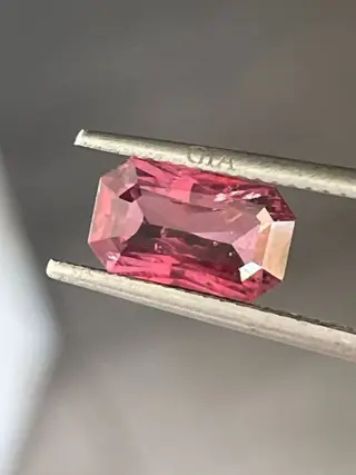 1 pcs Rood Robijn - 2.22 ct