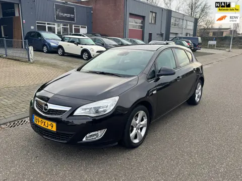 Opel Astra 1.4 Edition 2011|NW APK