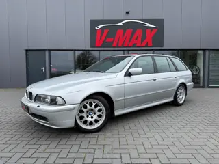BMW Touring 520i 2.2 Lifestyle Edit Dak Xenon Stoelvw ½Leer