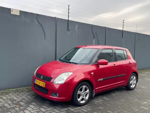 Suzuki Swift 1.5 AIRCO-RIJDT GOED-5DRS-KEYLESS GO-APK 6-2026