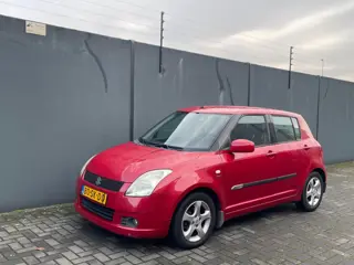 Suzuki Swift 1.5 AIRCO-RIJDT GOED-5DRS-KEYLESS GO-APK 6-2026