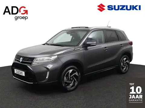 Suzuki Vitara 1.5 Hybrid Style | Schuif\ Kanteldak | Alcantara Bekleding | Parkeersensoren Rondom | 